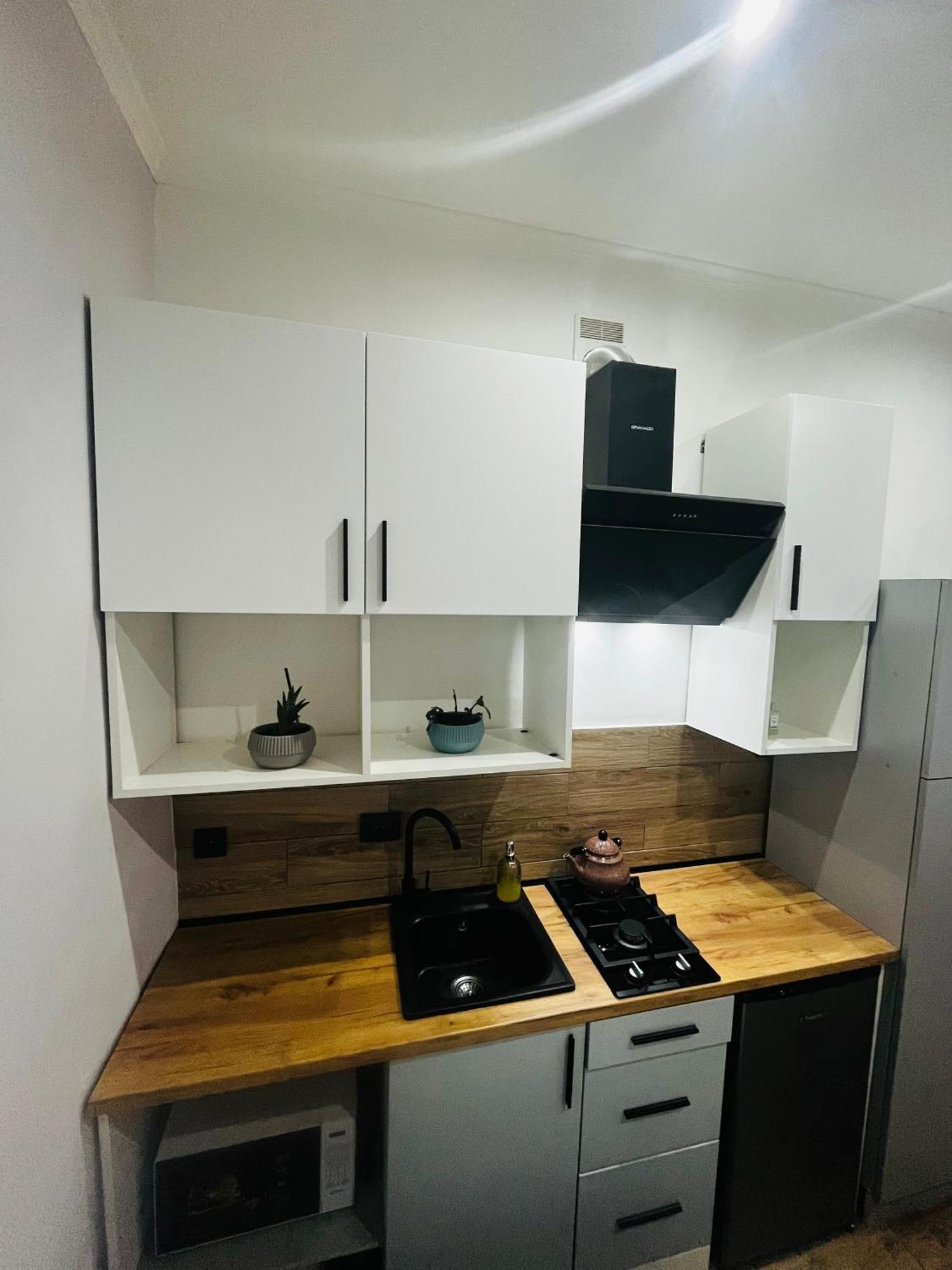 Iren Forum Apartment Lviv Exteriör bild