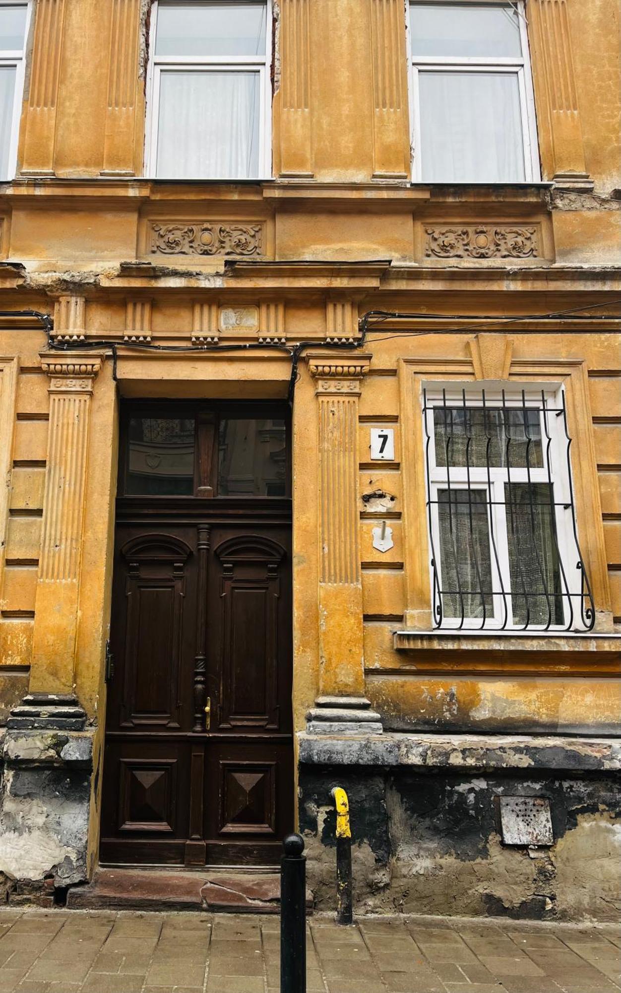 Iren Forum Apartment Lviv Exteriör bild